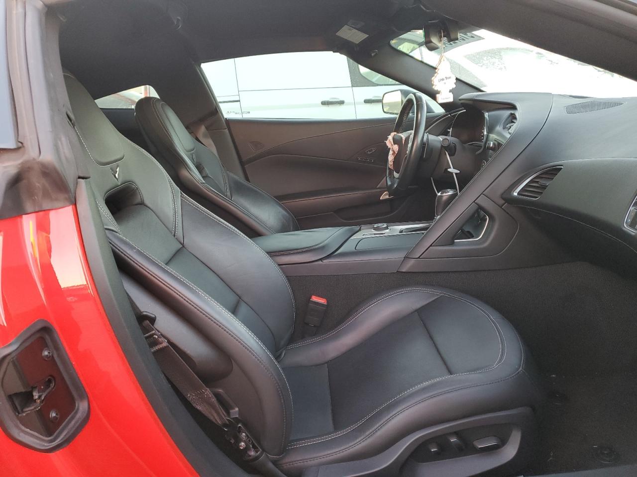 2015 Chevrolet Corvette Stingray 2Lt VIN: 1G1YD2D7XF5102341 Lot: 91872645