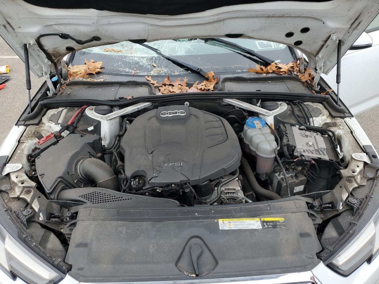 2017 Audi A4 Premium VIN: WAUANAF49HN061560 Lot: 92526015