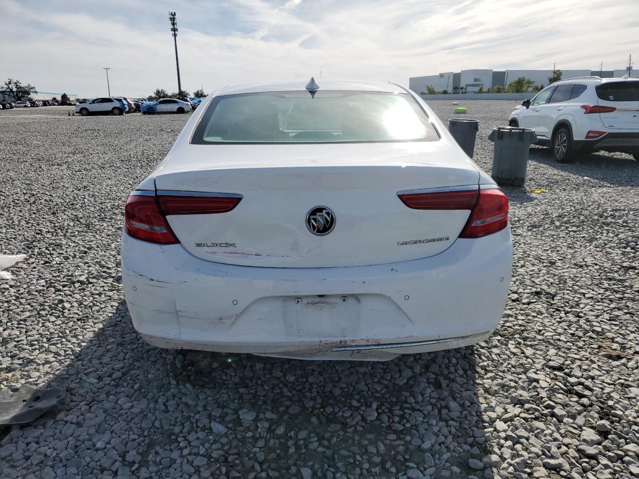 2018 Buick Lacrosse Essence VIN: 1G4ZP5SZ1JU127647 Lot: 92044015