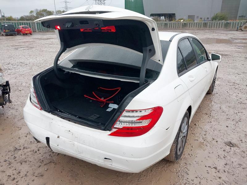 2013 MERCEDES-BENZ C CLASS C200 CDI BLUEEFFICIENCY EXECUTIVE SE 4DR AUTO