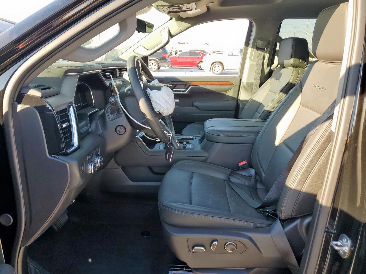 2025 GMC Sierra K1500 Denali VIN: 3GTUUGED5SG295573 Lot: 91815805