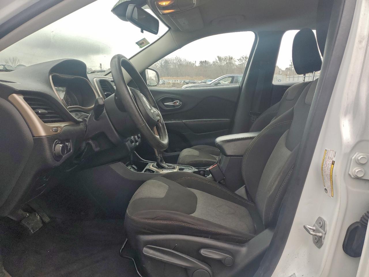 2016 Jeep Cherokee Sport VIN: 1C4PJLAB8GW212567 Lot: 93334005