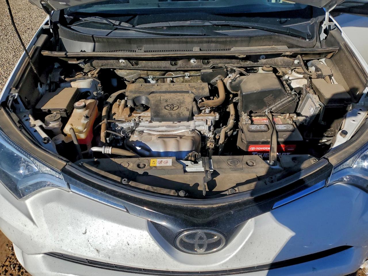 2017 Toyota Rav4 Le VIN: JTMZFREV7HJ138011 Lot: 93930465