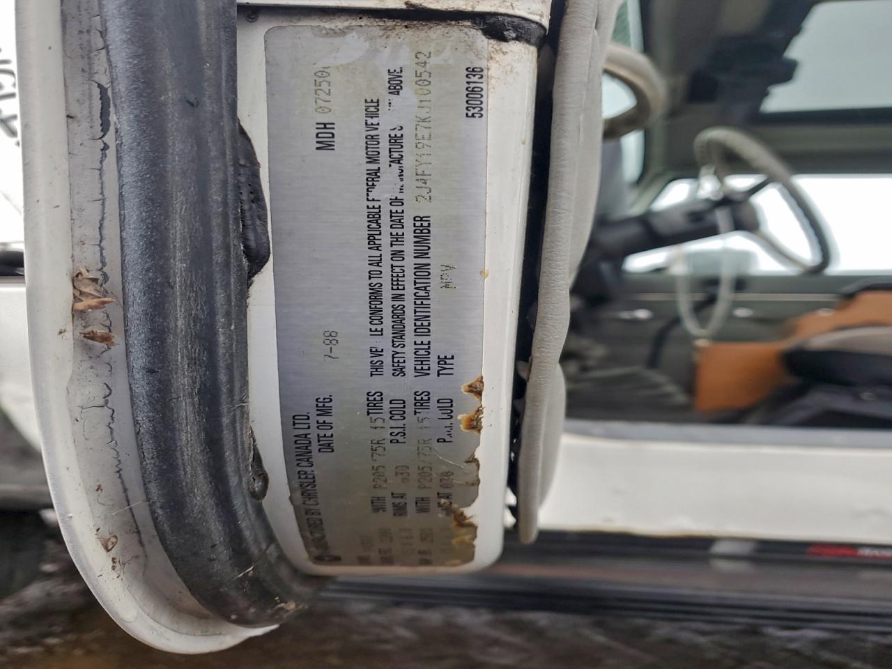 1989 Jeep Wrangler / Yj VIN: 2J4FY19E7KJ100542 Lot: 94338465