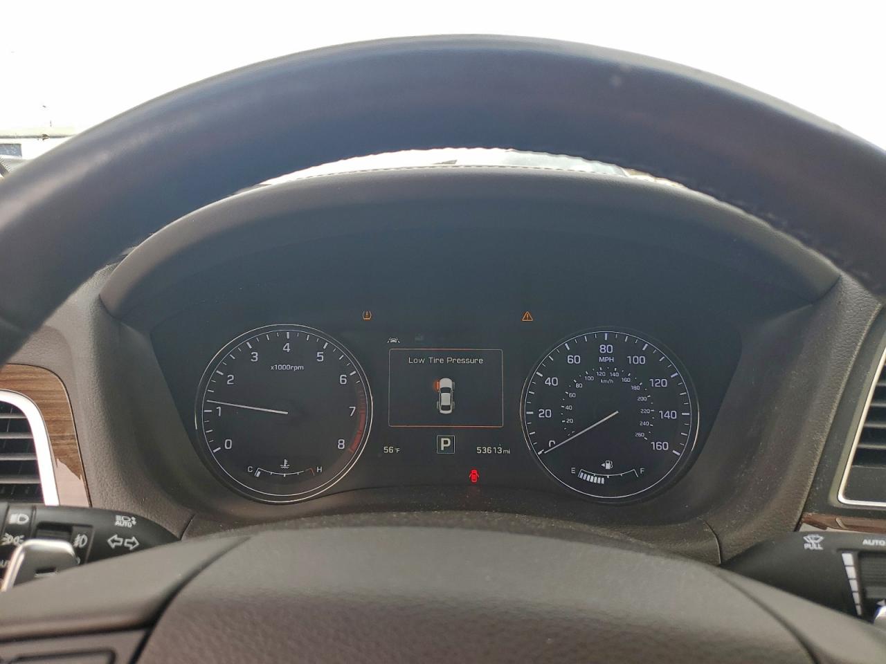 2016 Hyundai Genesis 3.8L VIN: KMHGN4JE1GU140431 Lot: 92532015