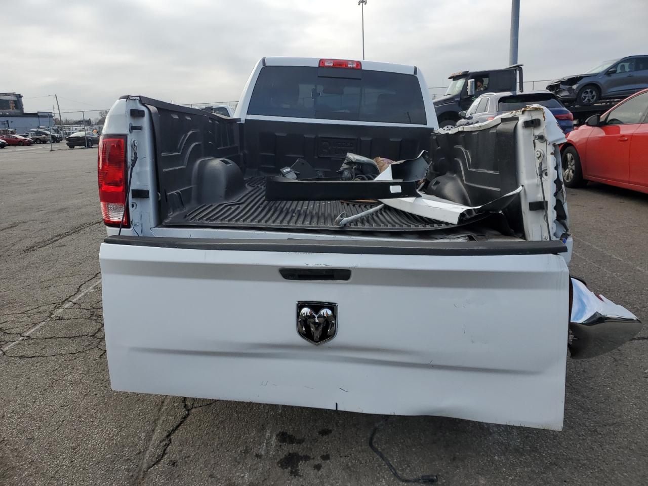 2019 Ram 1500 Classic Tradesman VIN: 3C6JR6DT0KG506080 Lot: 93391765