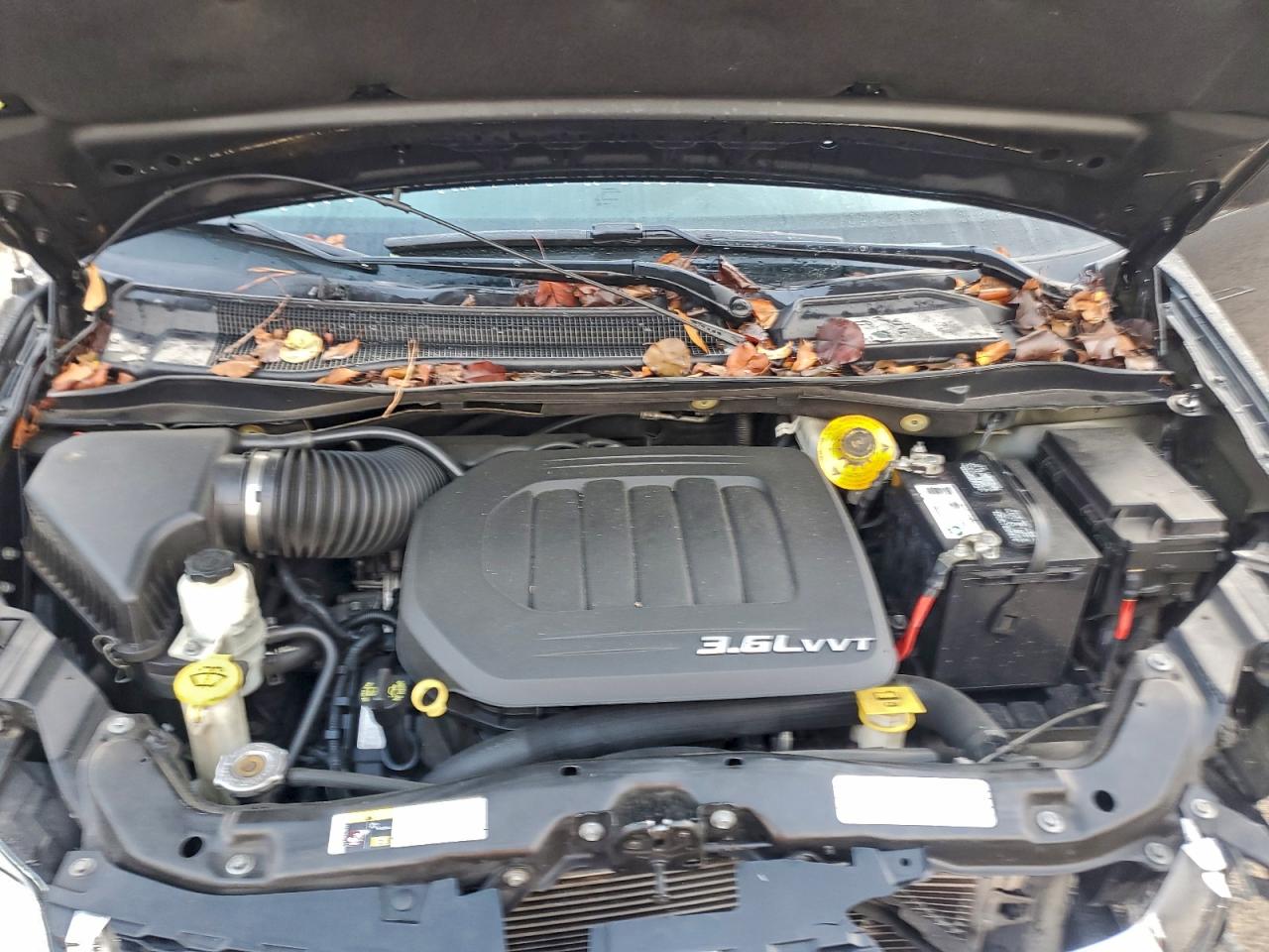 2018 Dodge Grand Caravan Sxt VIN: 2C4RDGCG2JR265846 Lot: 94508785