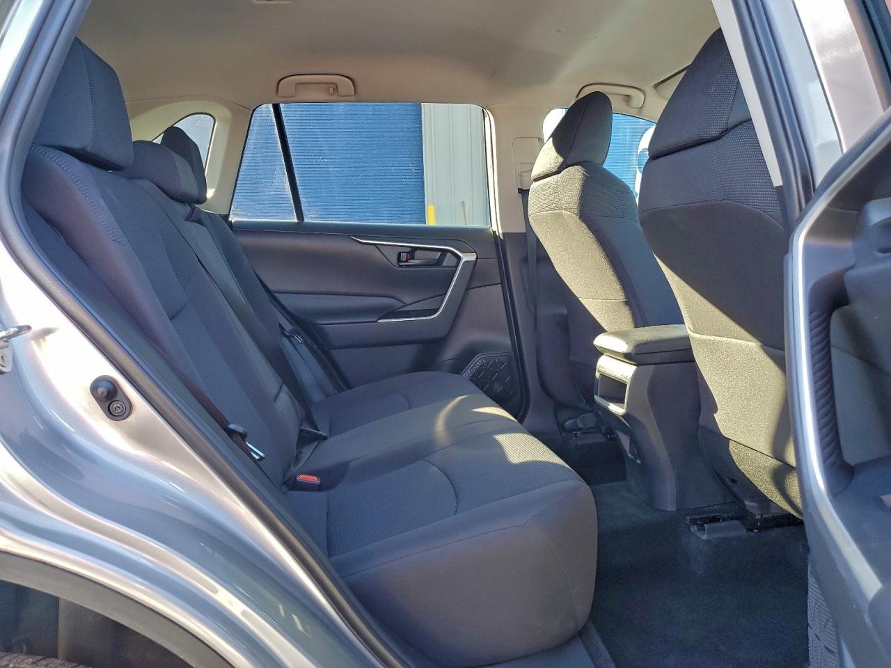 2020 Toyota Rav4 Le VIN: 2T3H1RFV5LC049932 Lot: 94380405