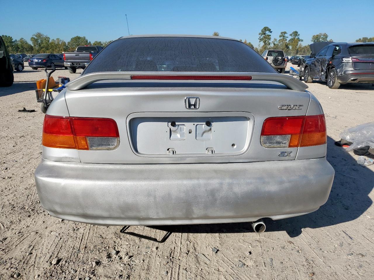 1998 Honda Civic Ex VIN: 1HGEJ8245WL047681 Lot: 90828945