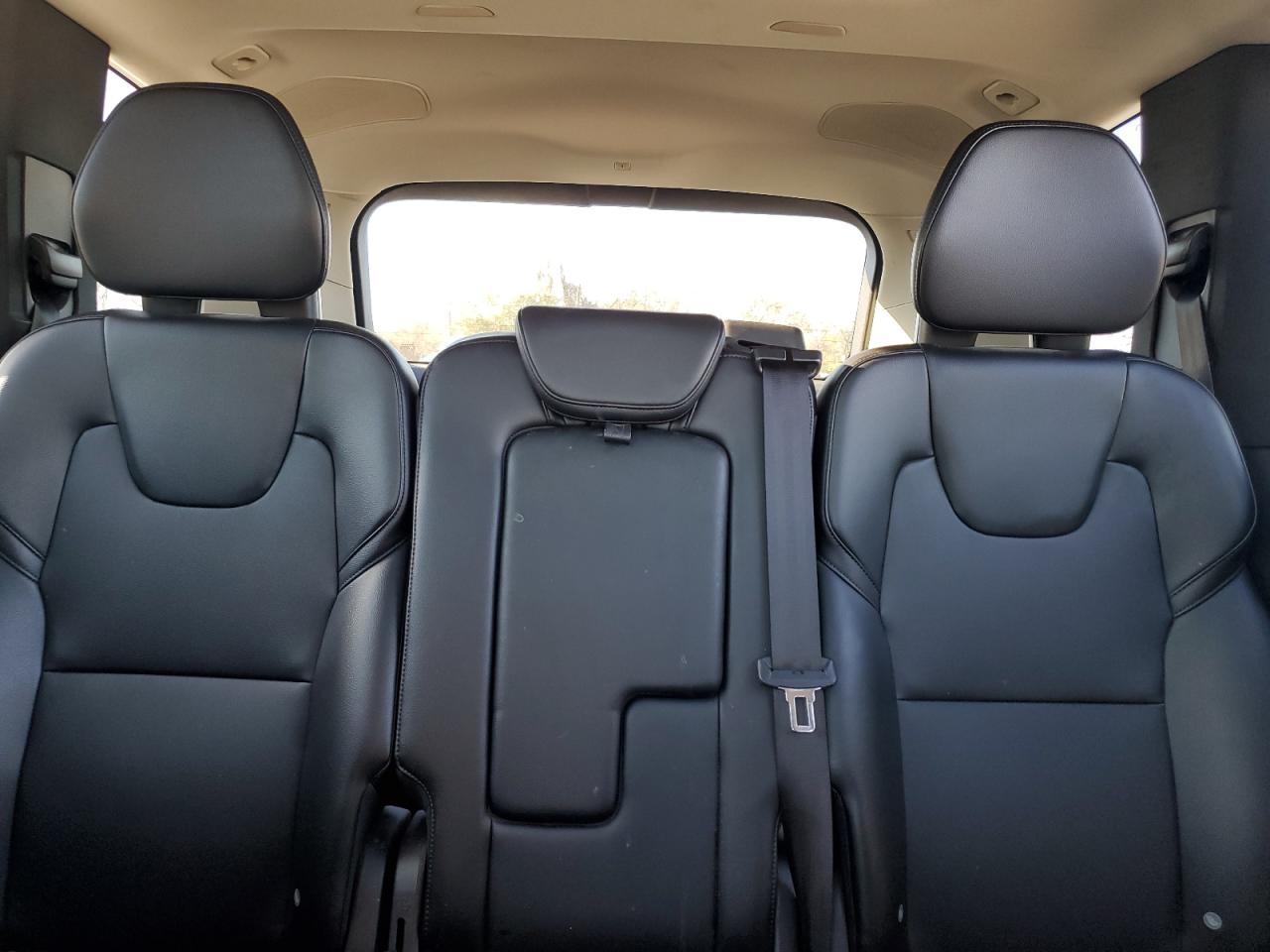 2016 Volvo Xc90 T5 VIN: YV4102XK9G1082349 Lot: 92688345