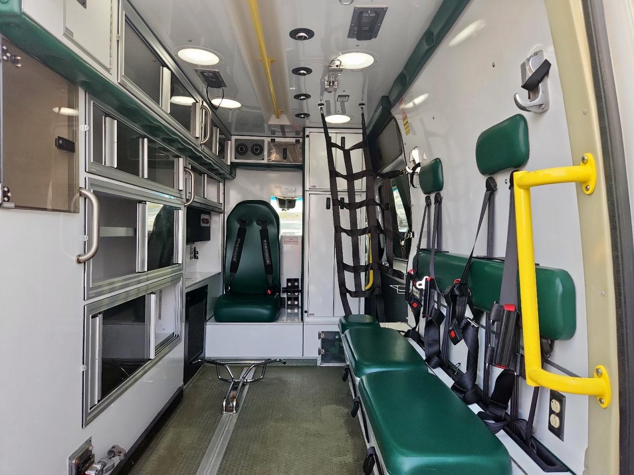 2017 Mercedes-Benz Sprinter 2500 VIN: WD3PE7CD6HP516304 Lot: 93508745