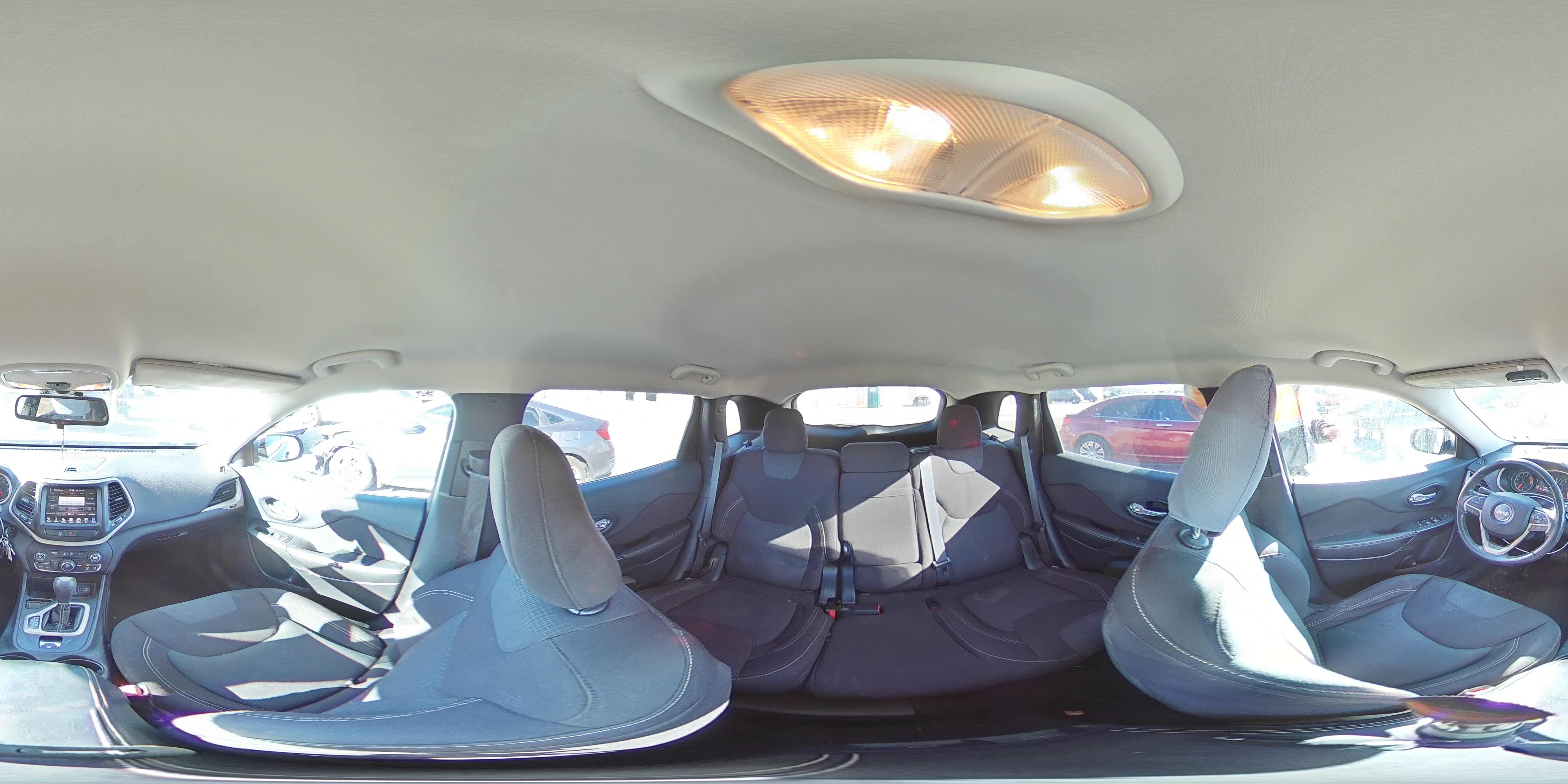 2016 Jeep Cherokee Latitude VIN: 1C4PJLCS1GW287589 Lot: 93364245