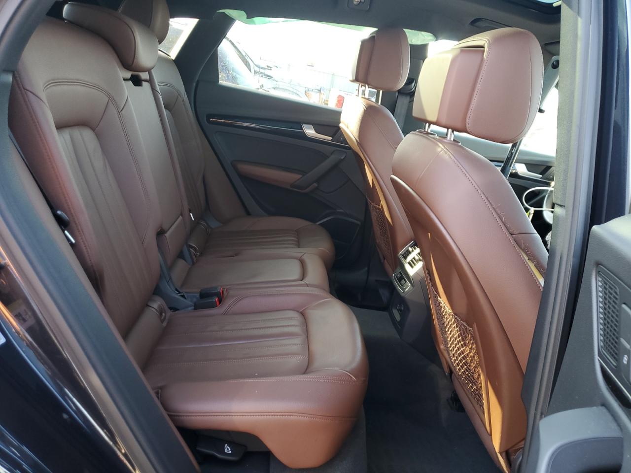 2018 Audi Q5 Premium Plus VIN: WA1BNAFY8J2190434 Lot: 92392435