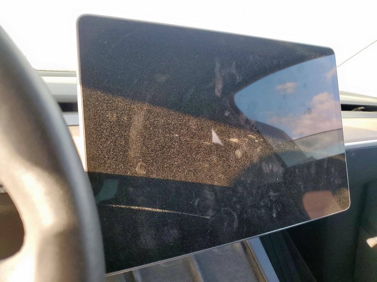 2023 Tesla Model Y VIN: 7SAYGDEE9PA137282 Lot: 91972185