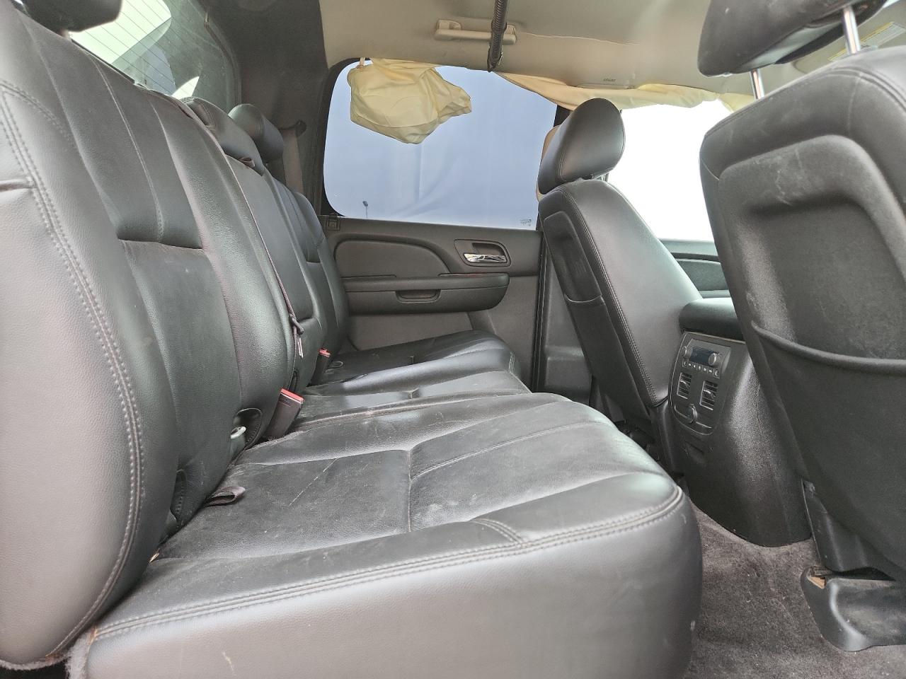 2011 Chevrolet Avalanche Lt VIN: 3GNTKFE30BG319997 Lot: 92982095