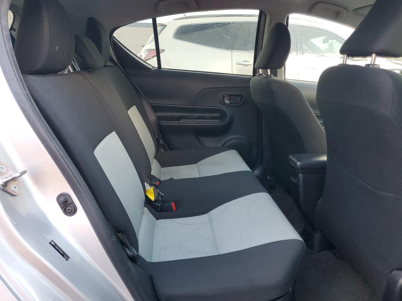 2016 Toyota Prius C VIN: JTDKDTB3XG1134296 Lot: 92728955