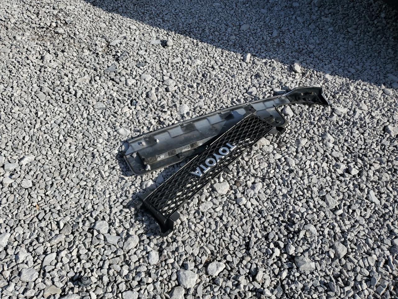 2008 Toyota Fj Cruiser VIN: JTEBU11F680104019 Lot: 92808945