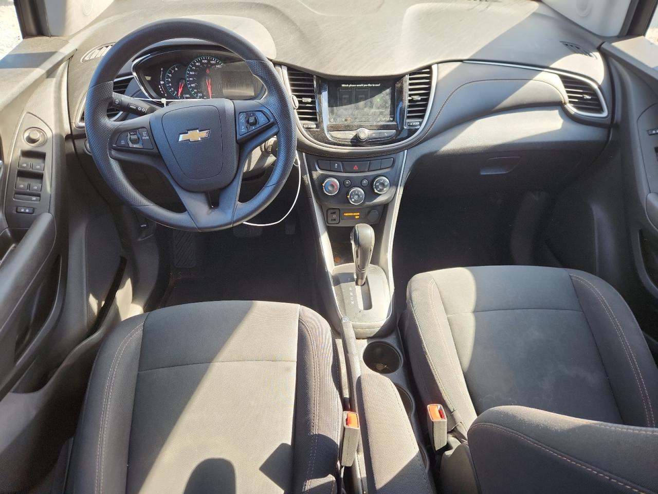 2019 Chevrolet Trax Ls VIN: 3GNCJKSB7KL402406 Lot: 91452285