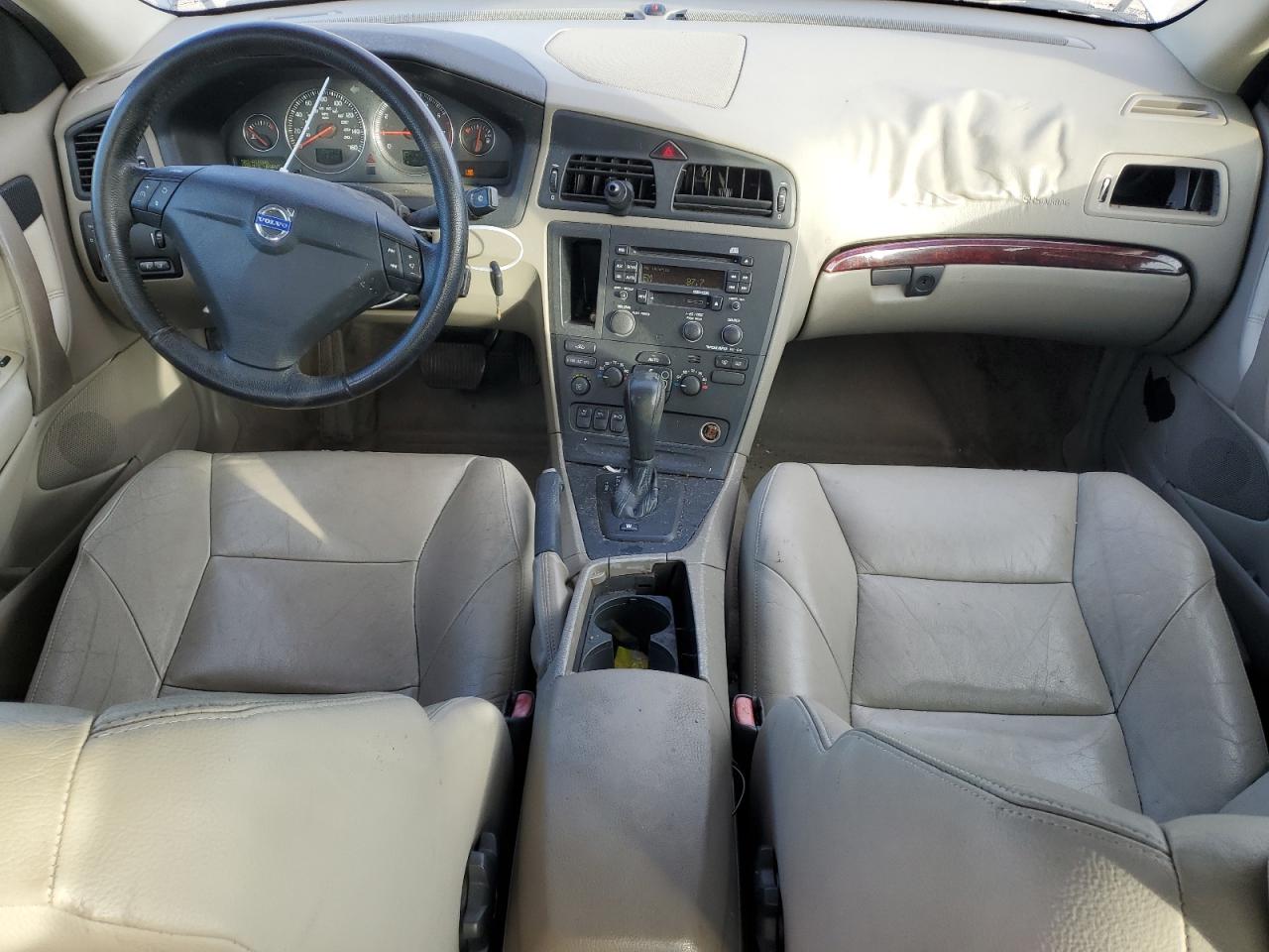 2004 Volvo S60 2.5T VIN: YV1RS59V142419556 Lot: 92820605