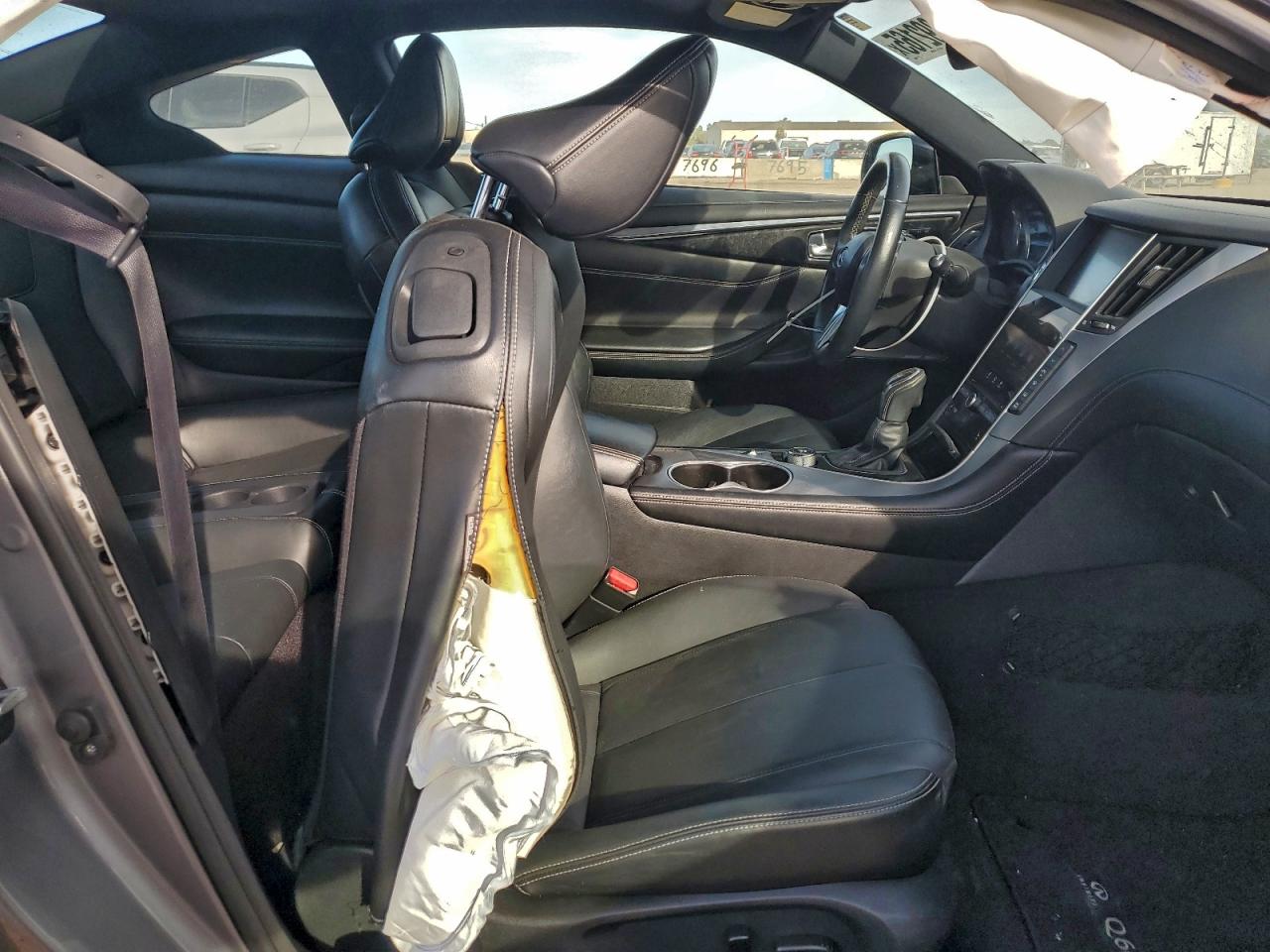 2018 Infiniti Q60 Luxe 300 VIN: JN1EV7EL1JM392583 Lot: 93892165