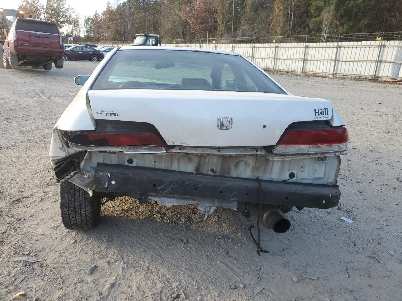 2000 Honda Prelude VIN: JHMBB6144YC005590 Lot: 92881265