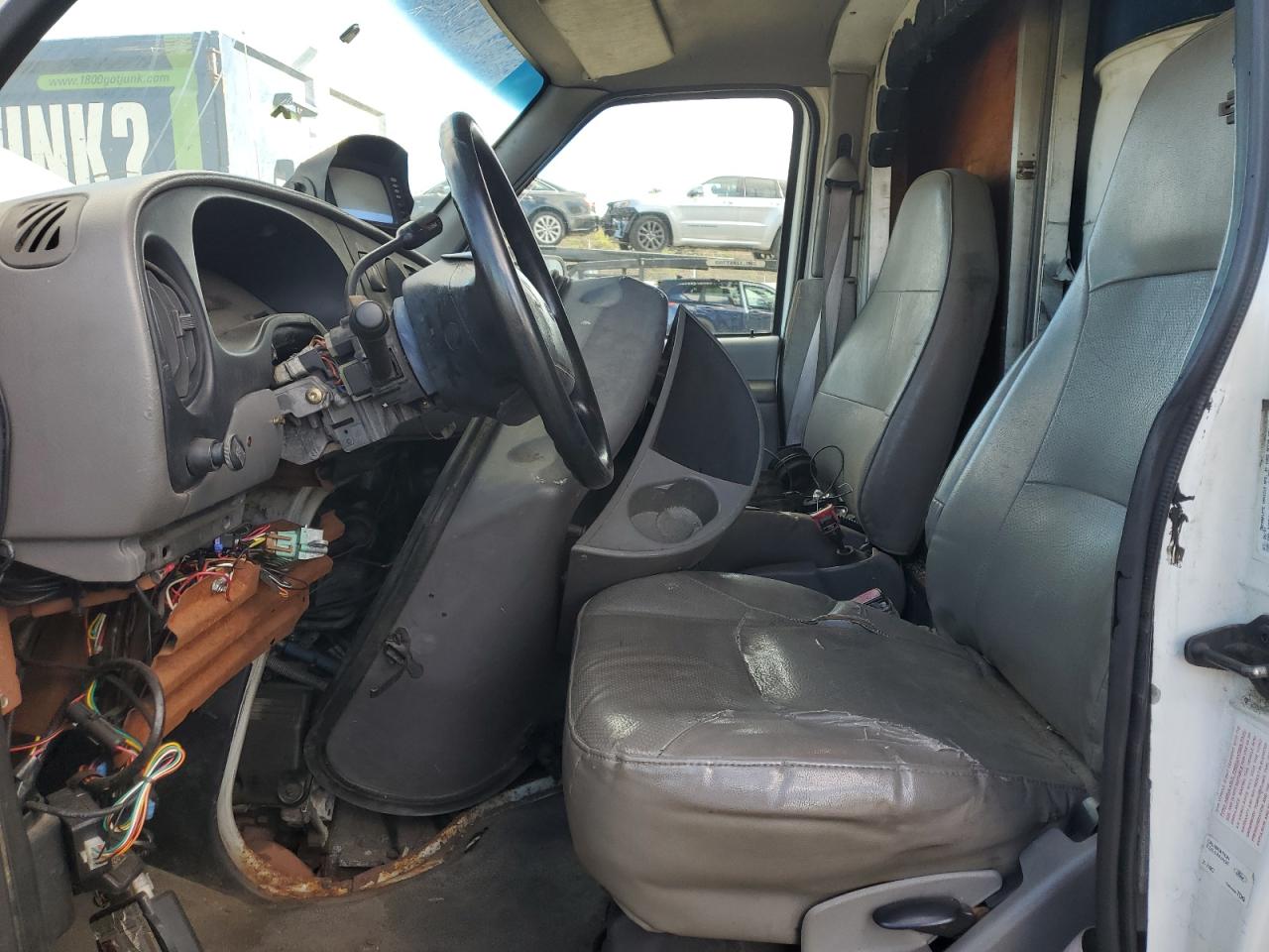 1997 Ford E350 Box Truck VIN: 1FDKE37L7VHB87771 Lot: 92054915