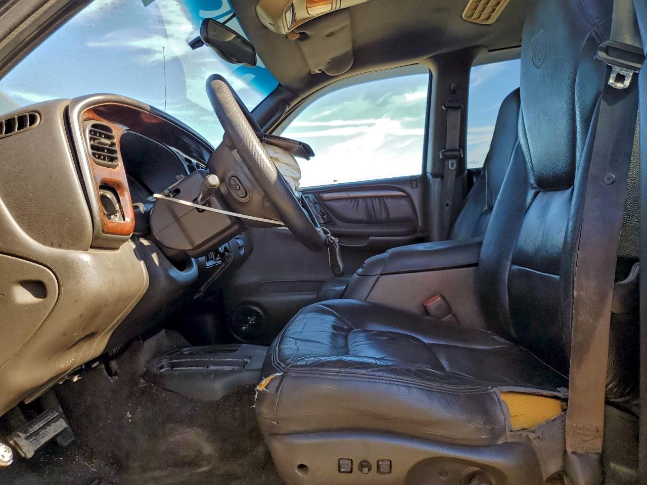 2000 Dodge Durango VIN: 1B4HR28Z6YF293951 Lot: 94549215