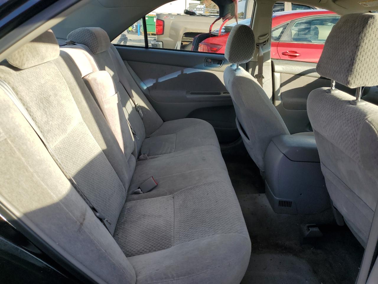 2003 Toyota Camry Le VIN: 4T1BF32K53U060968 Lot: 93354405