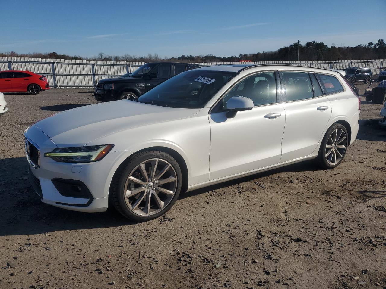 2020 Volvo V60 T5 Momentum