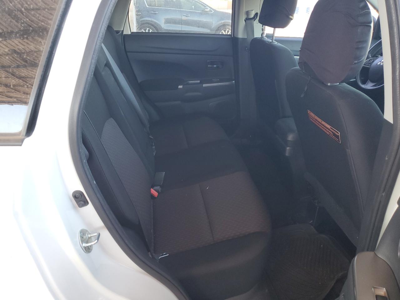 2018 Mitsubishi Outlander Sport Es VIN: JA4AP3AU6JU021345 Lot: 91441045