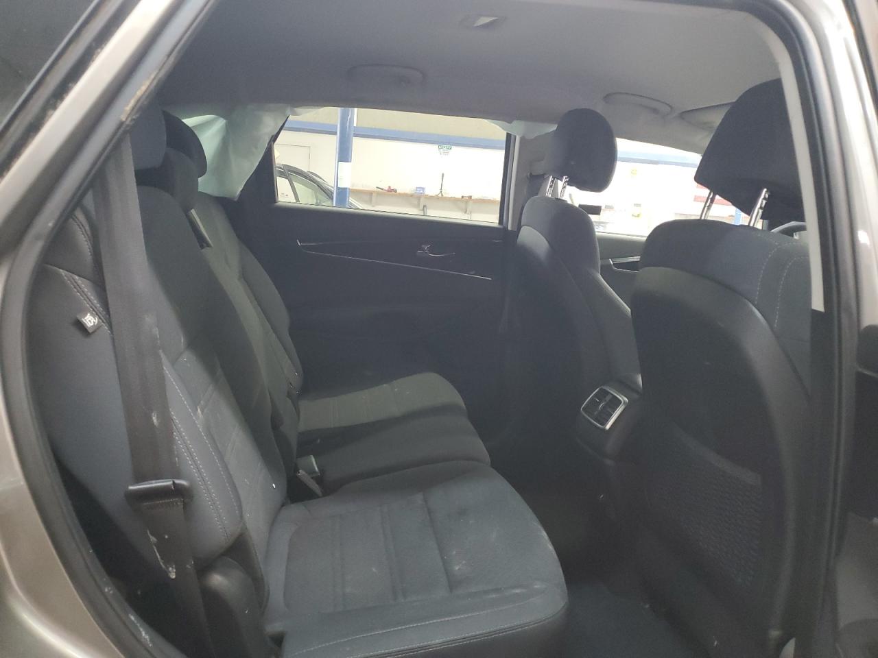 2017 Kia Sorento Lx VIN: 5XYPG4A33HG280545 Lot: 92015245