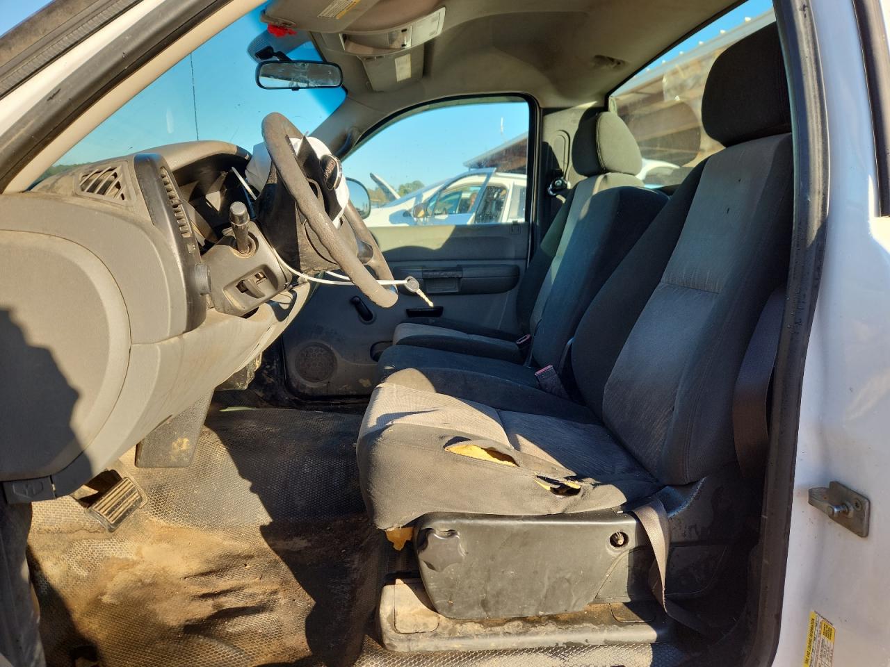 2008 GMC Sierra C1500 VIN: 1GTEC14C88Z900708 Lot: 90931575