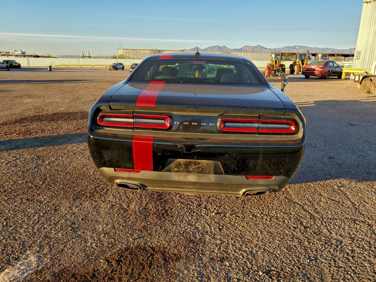 2015 Dodge Challenger Sxt VIN: 2C3CDZAG8FH888295 Lot: 94341675