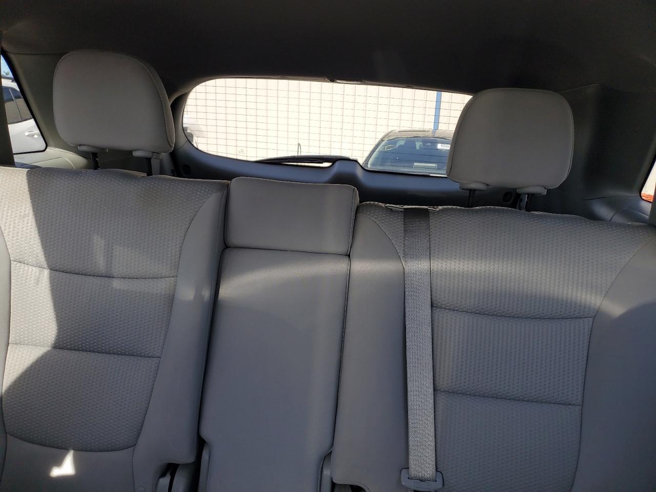 2012 Kia Sorento Base VIN: 5XYKTDA65CG304451 Lot: 91992825