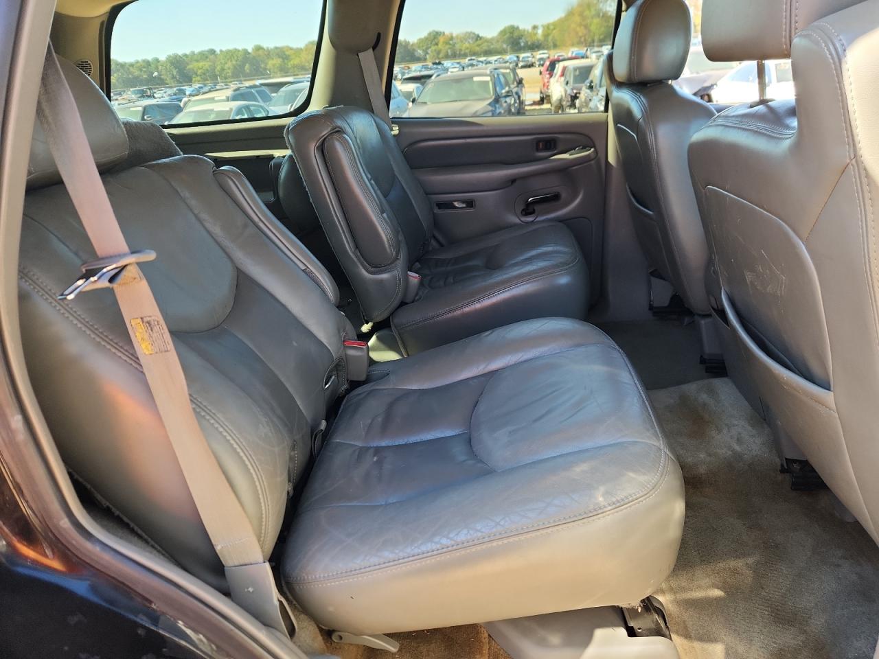 2005 GMC Yukon Denali VIN: 1GKEK63U95J190937 Lot: 90826245