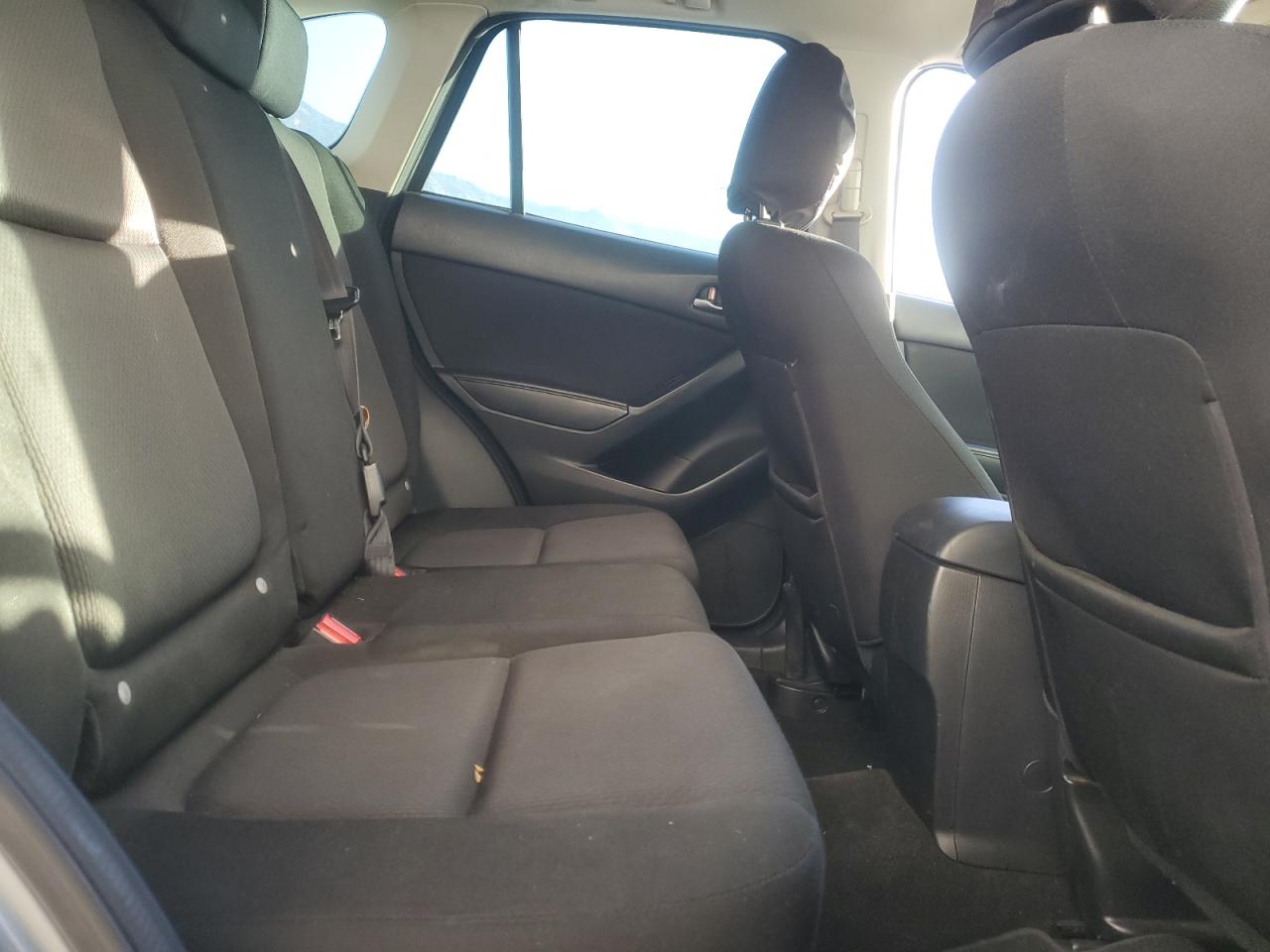 2015 Mazda Cx-5 Sport VIN: JM3KE2BE6F0499725 Lot: 92831505