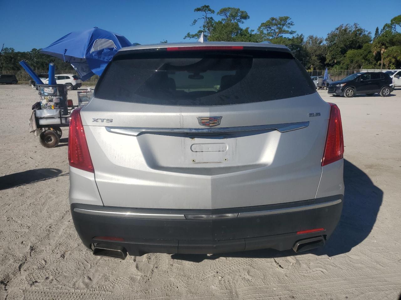 2017 Cadillac Xt5 VIN: 1GYKNARS2HZ294510 Lot: 92780525