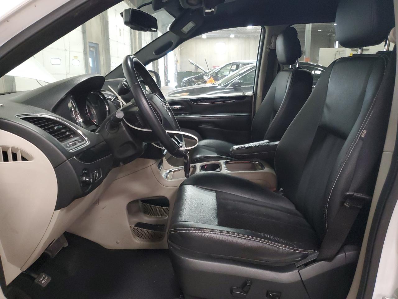 2017 Dodge Grand Caravan Sxt VIN: 2C4RDGCGXHR755414 Lot: 93384835