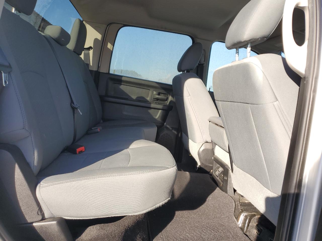 2016 Ram 1500 St VIN: 3C6RR6KT7GG183448 Lot: 91289945