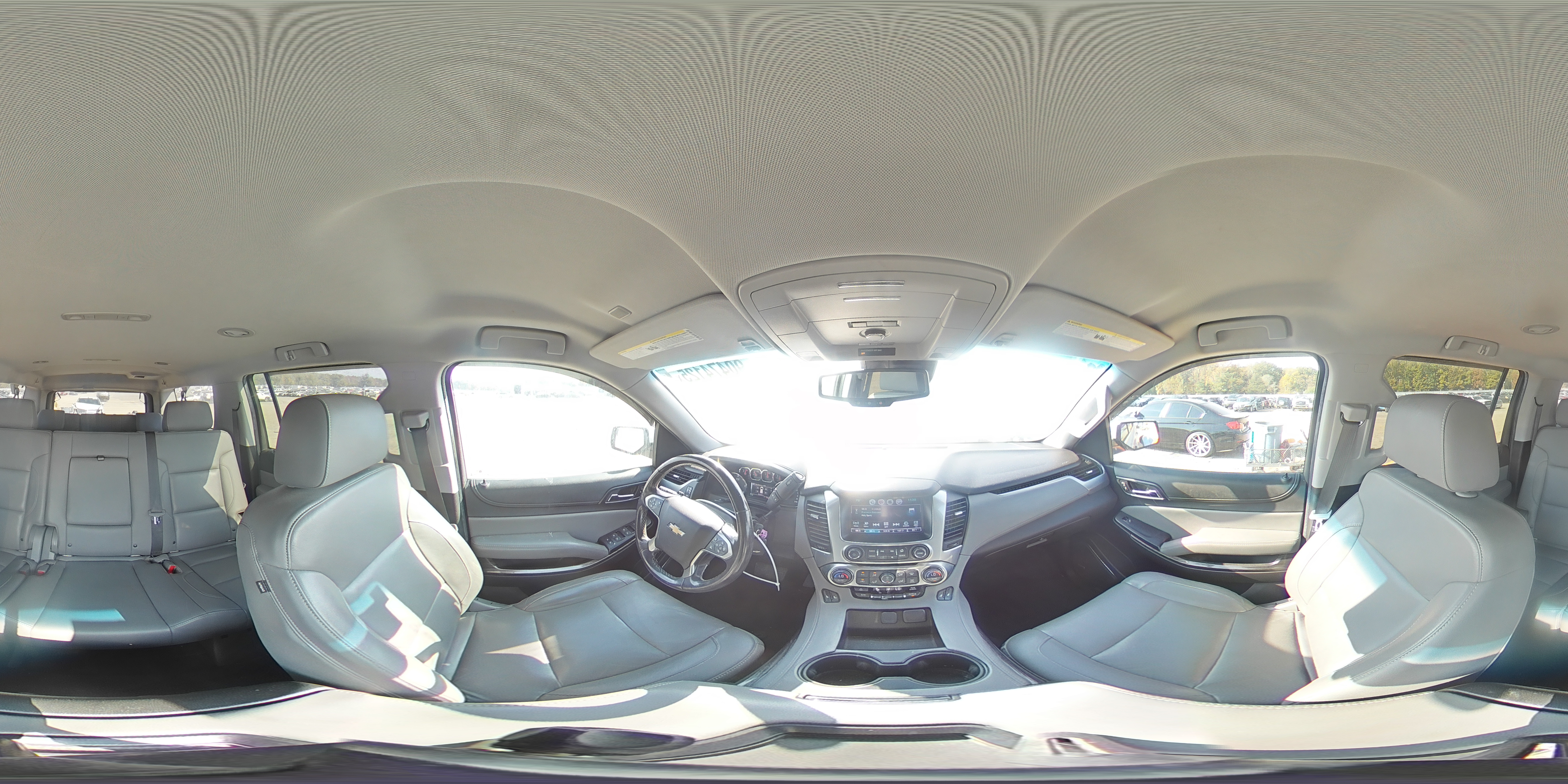 2018 Chevrolet Suburban K1500 Lt VIN: 1GNSKHKC9JR340647 Lot: 90474125