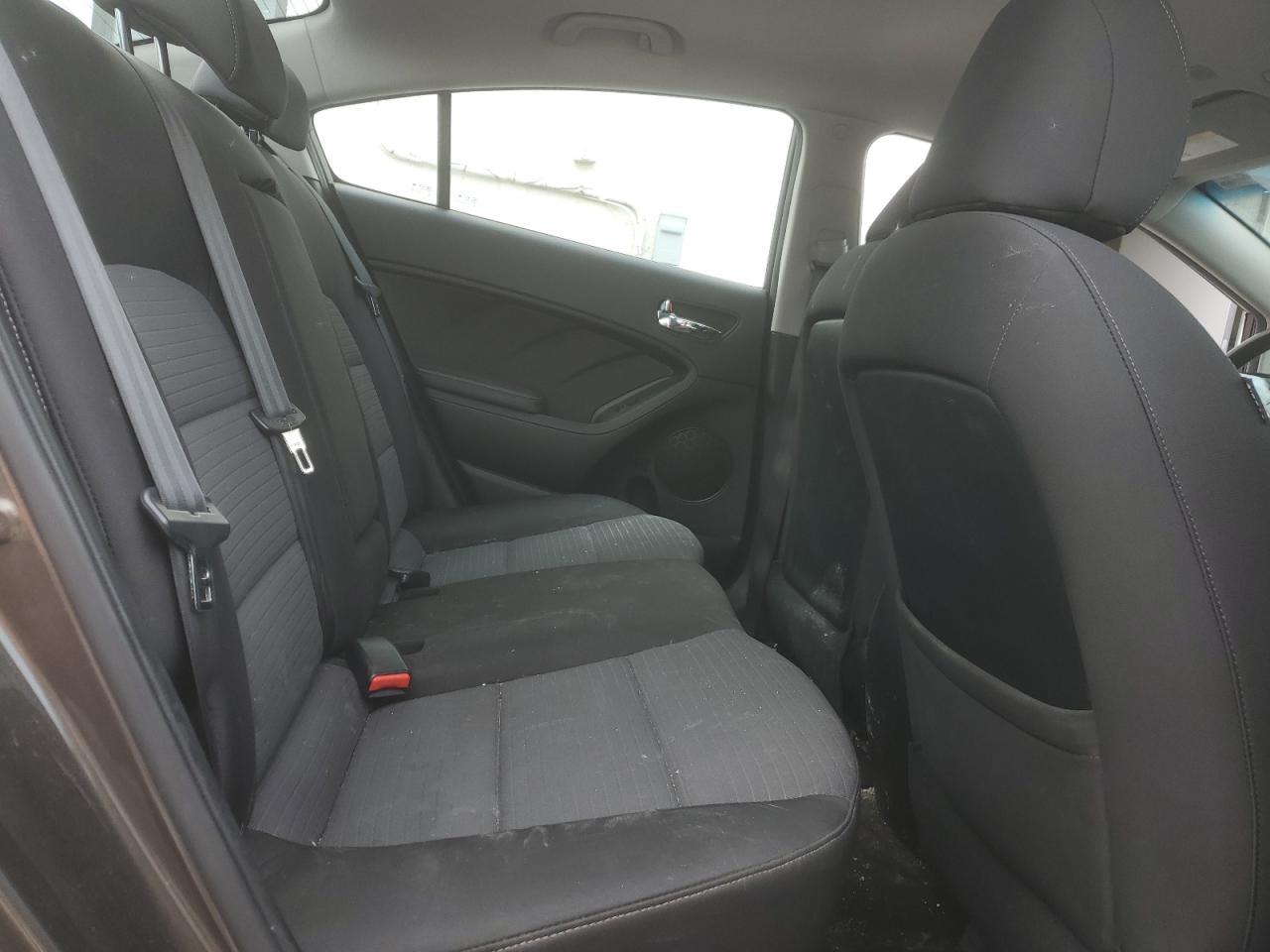 2015 Kia Forte Lx VIN: KNAFX4A61F5277829 Lot: 93481895