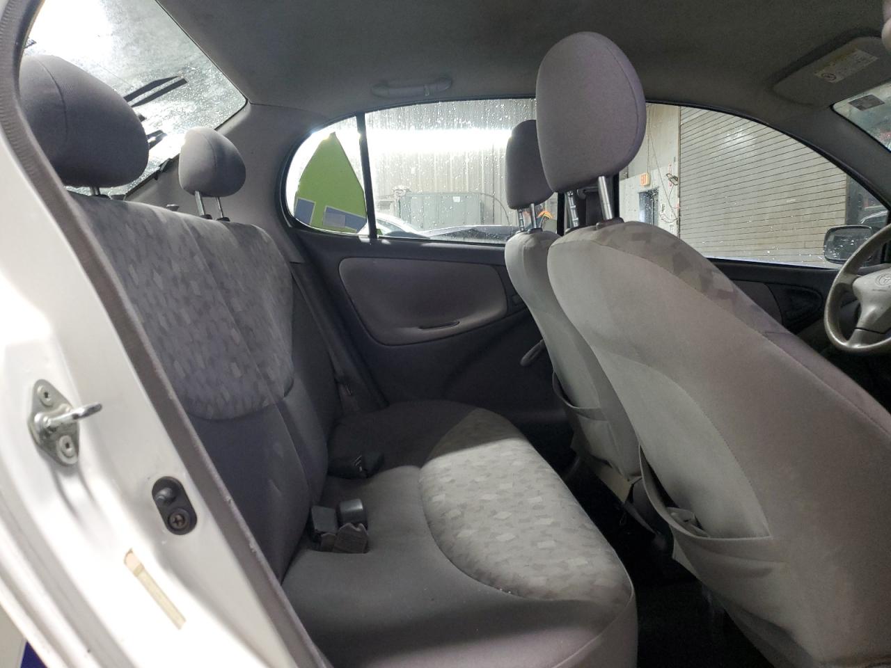 2001 Toyota Echo VIN: JTDBT123910186538 Lot: 90869655