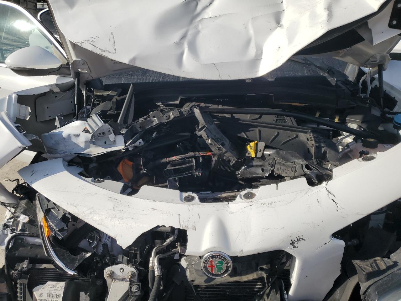 2018 Alfa Romeo Stelvio VIN: ZASFAKAN1J7C19353 Lot: 91092835