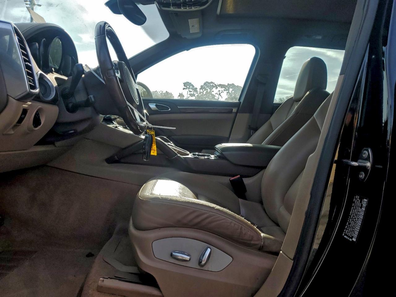 2012 Porsche Cayenne VIN: WP1AA2A29CLA03039 Lot: 93939765