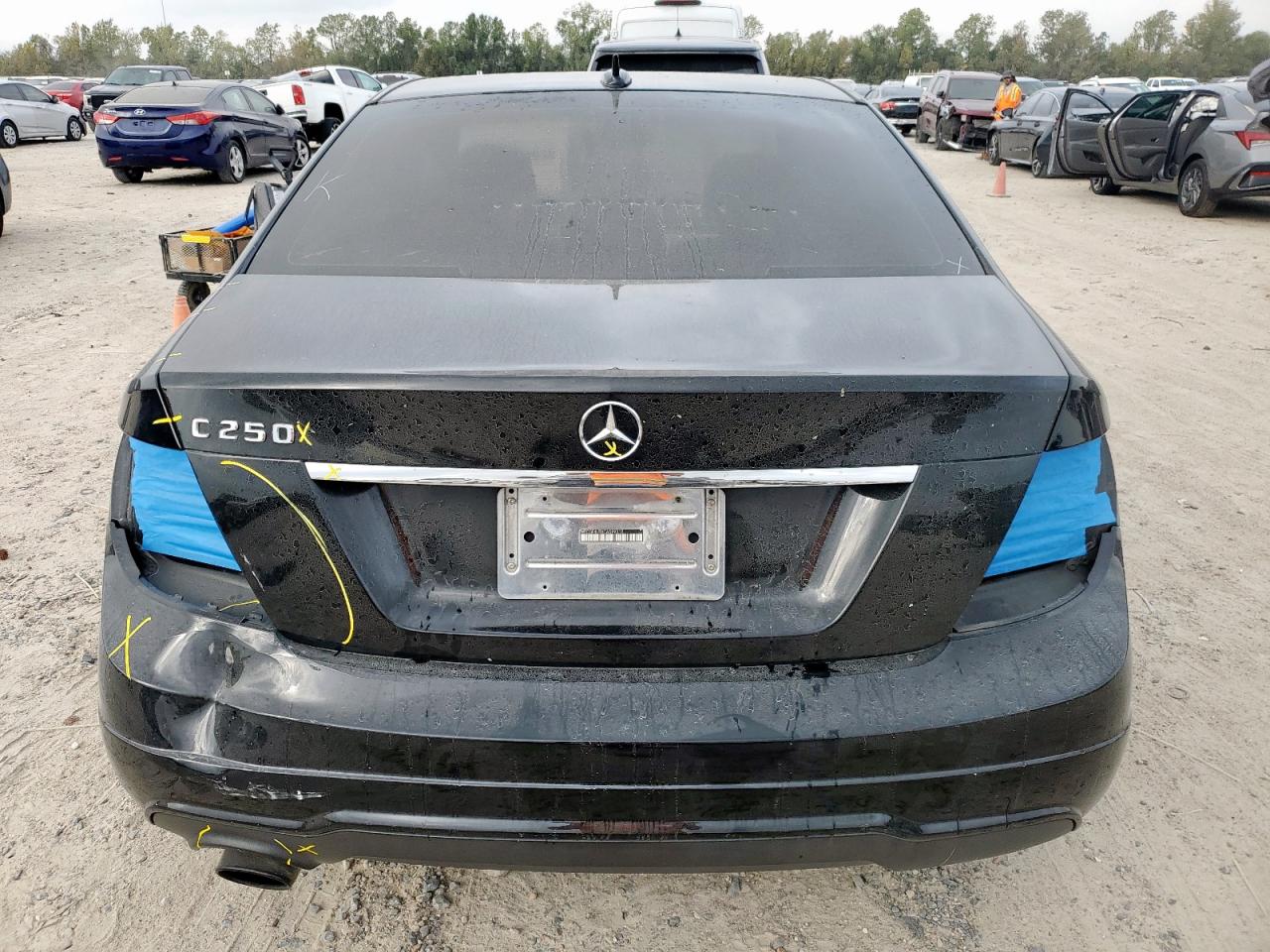 2012 Mercedes-Benz C 250 VIN: WDDGF4HBXCA599312 Lot: 92996265