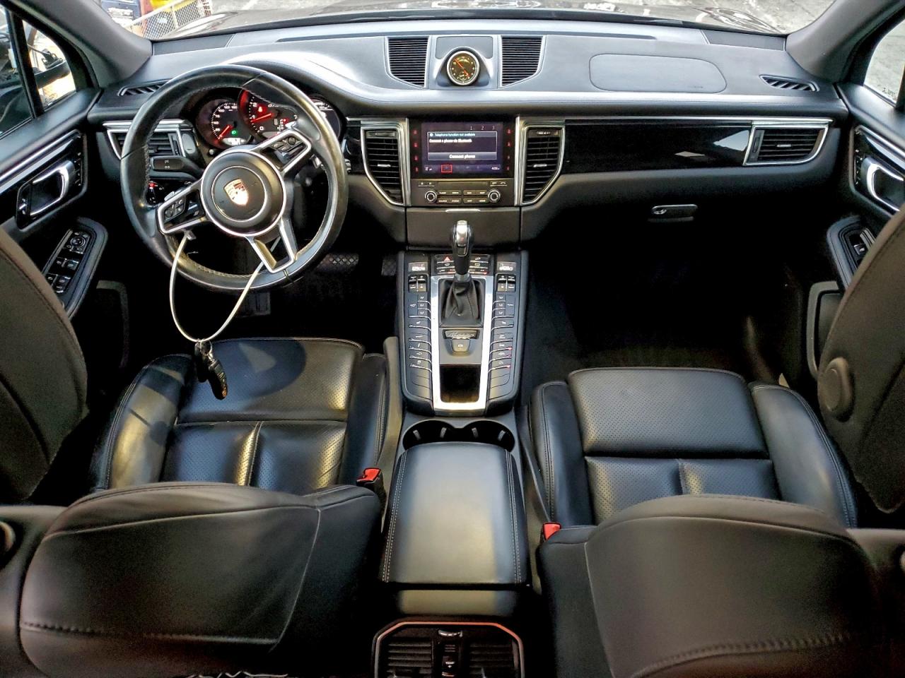 2017 Porsche Macan Gts VIN: WP1AG2A55HLB55268 Lot: 93999305