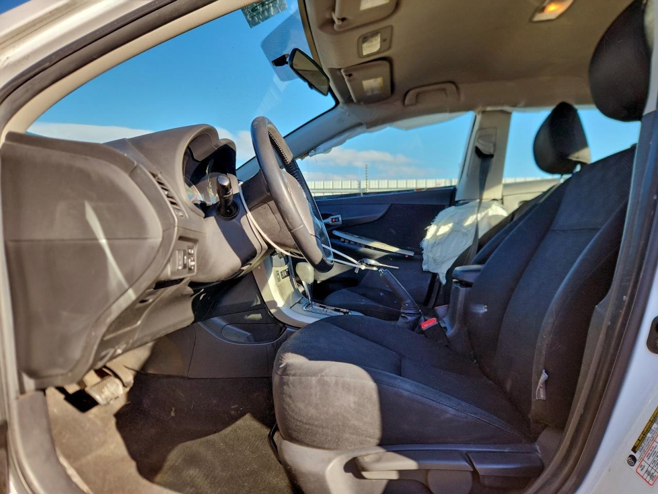 2010 Toyota Corolla Base VIN: 1NXBU4EE2AZ232856 Lot: 94494515