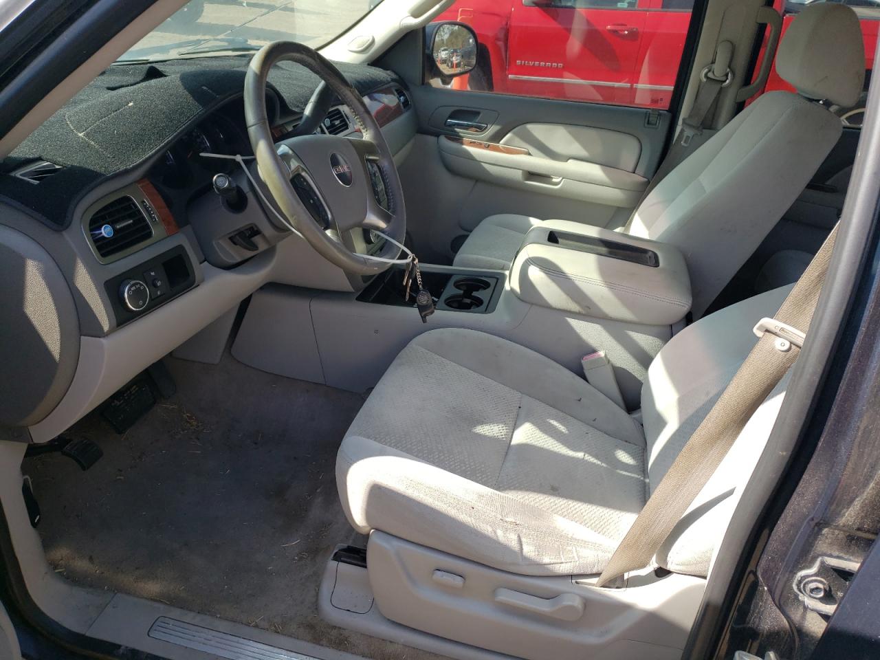 2007 GMC Yukon Xl C1500 VIN: 1GKFC16J77J194770 Lot: 93774675