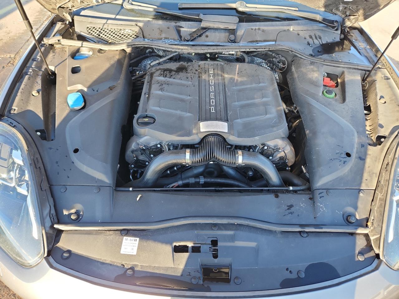 2017 Porsche Cayenne Gts VIN: WP1AD2A22HLA83167 Lot: 92231845