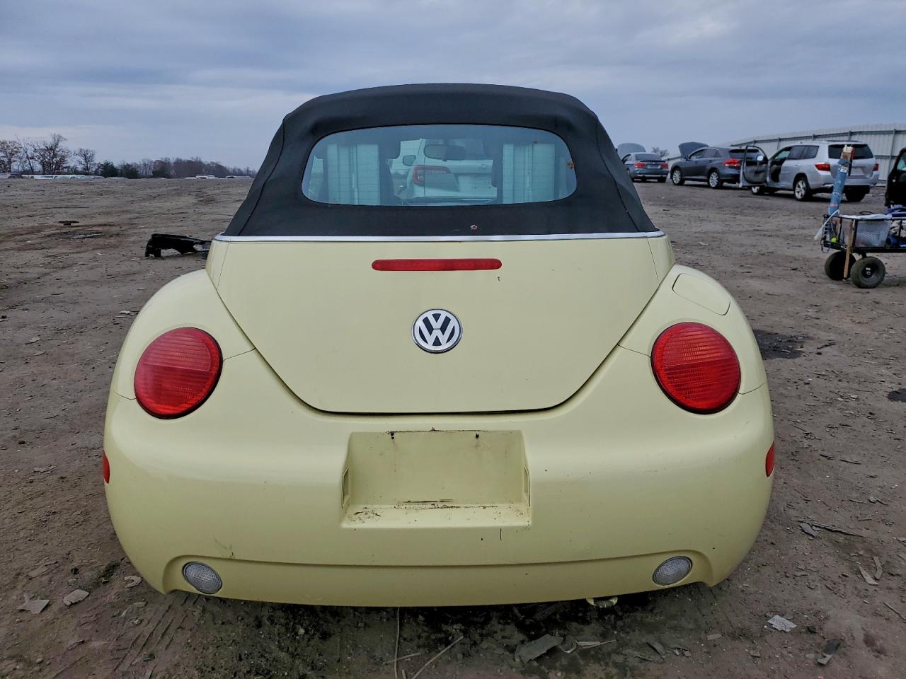 2004 Volkswagen New Beetle Gls VIN: 3VWCM31Y54M321457 Lot: 94082295